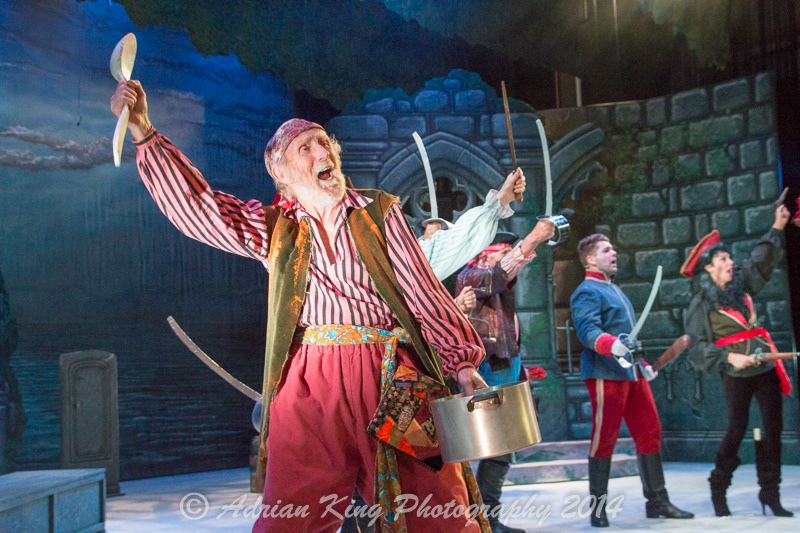 20141020_Pirates-Tech-Rehearsal_8475-3
