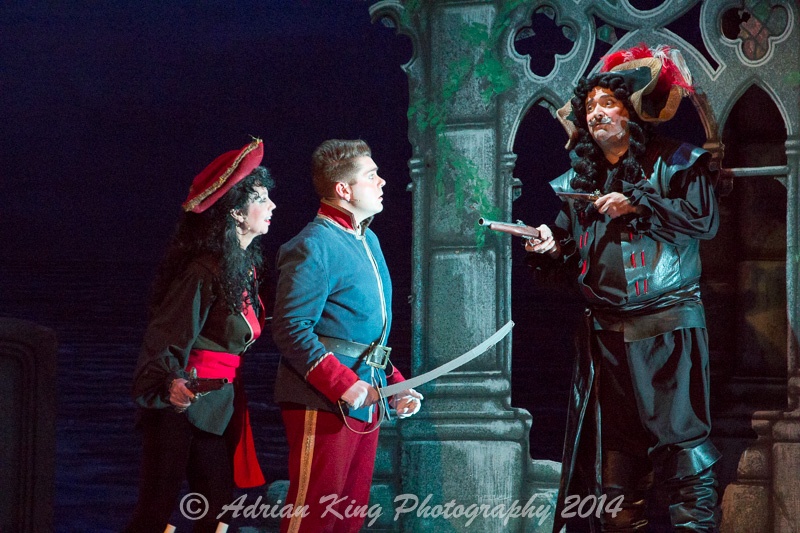 20141021_Pirates-Dress-Rehearsal_10154