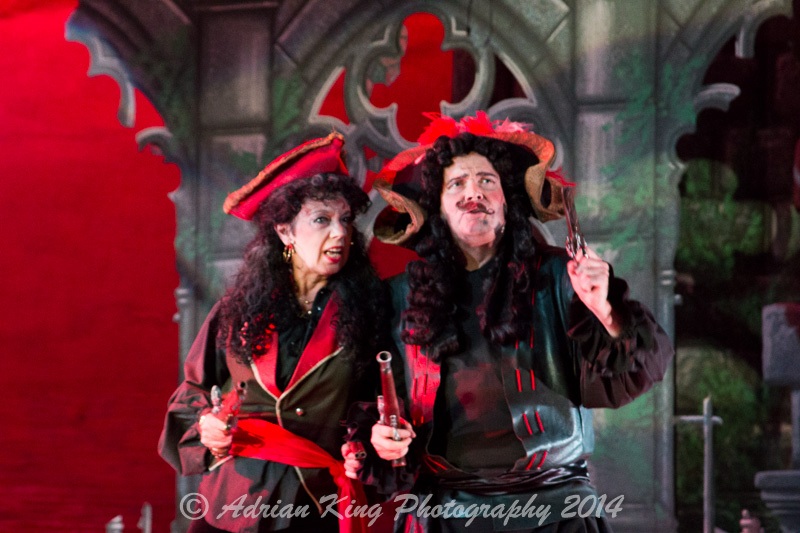 20141021_Pirates-Dress-Rehearsal_10188