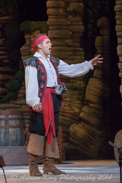 20141021_Pirates-Dress-Rehearsal_9693