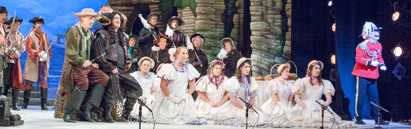 20141021_Pirates-Dress-Rehearsal_9724