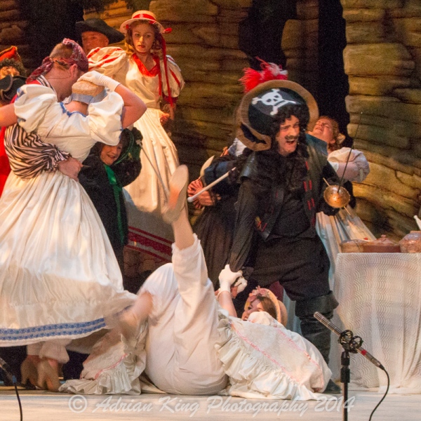 20141021_Pirates-Dress-Rehearsal_9908